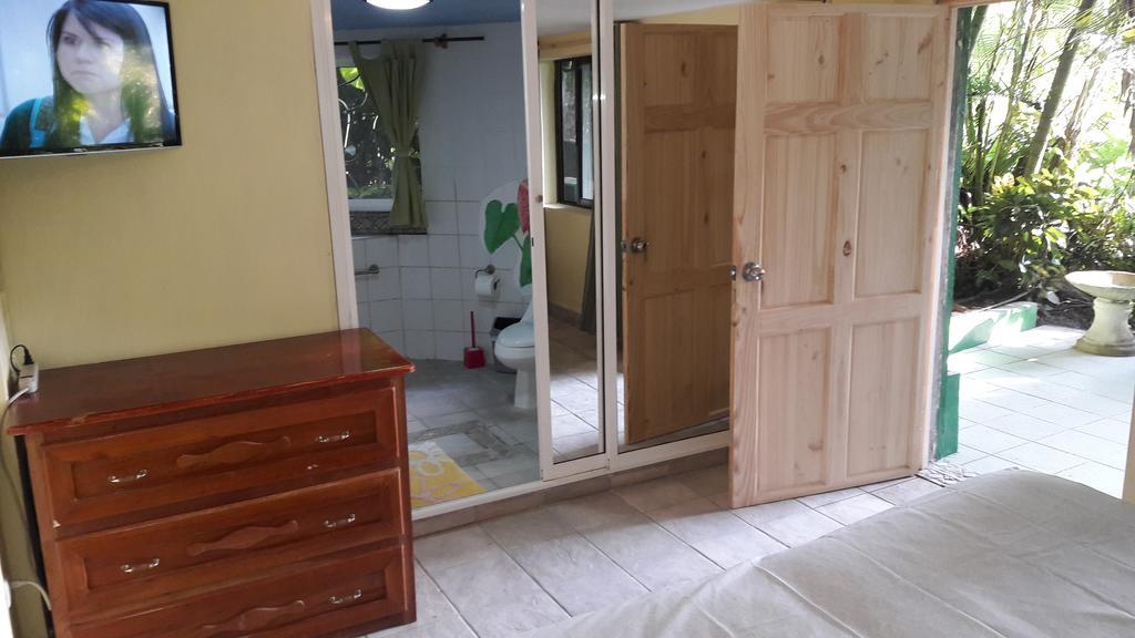 Jungle Villa Manuel Antonio Room photo