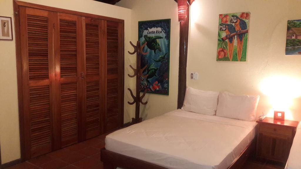 Jungle Villa Manuel Antonio Room photo